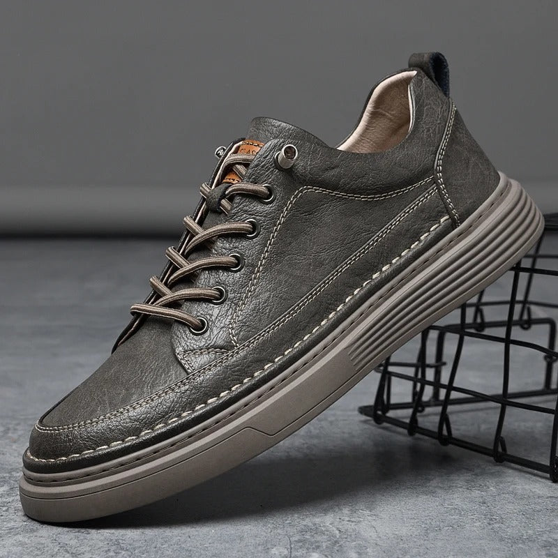 Men's Leather Sneakers Classic Durable Design for Everyday Wear 0