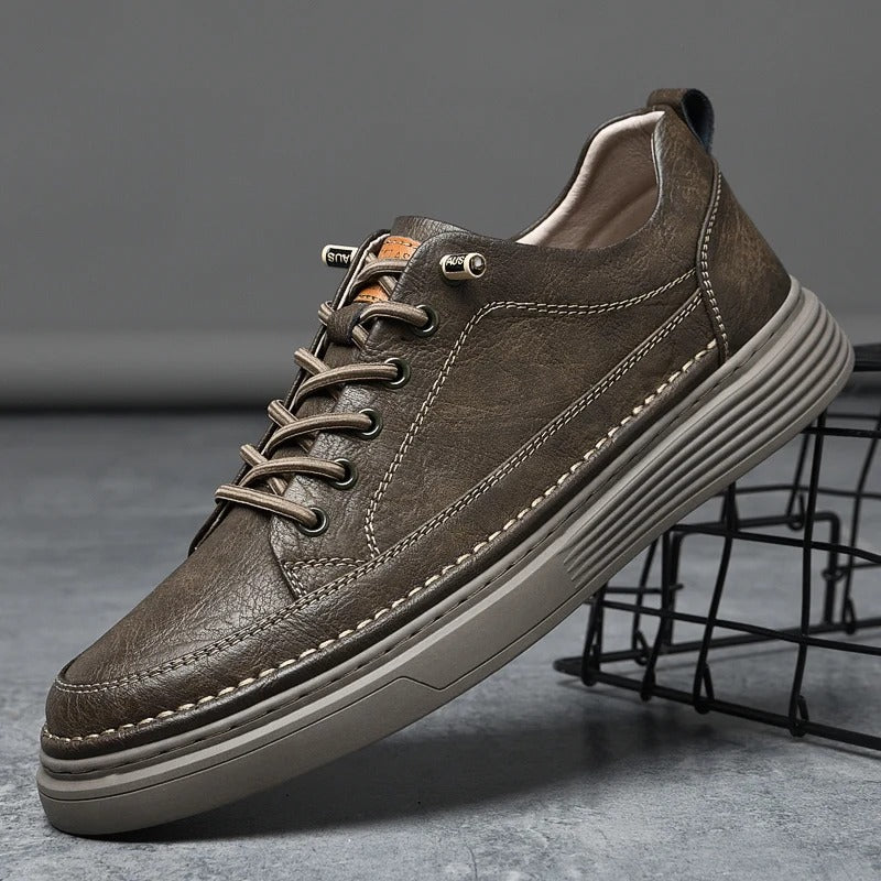 Men's Leather Sneakers Classic Durable Design for Everyday Wear 3
