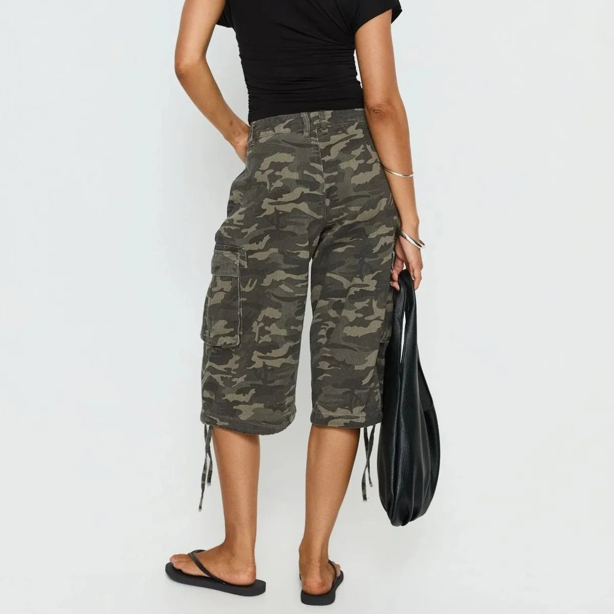 Women’s Camouflage Cargo Shorts Relaxed Wide-Leg Style 2